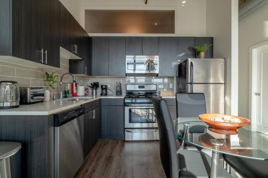Chicago 2Br Suite Perfect For Convention And Business Trips Near Mccormick Place, Arena, Soldier Field And Grant Park شيكاغو المظهر الخارجي الصورة